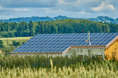 Energías solar fotovoltaica, autoconsumo eléctrico